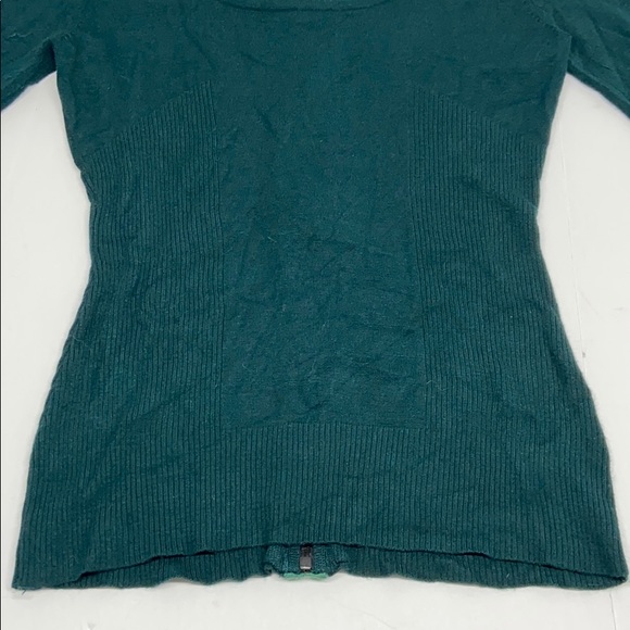 Green Ribbed Long Sleeved Shirt Sz M - Picture 3 of 10